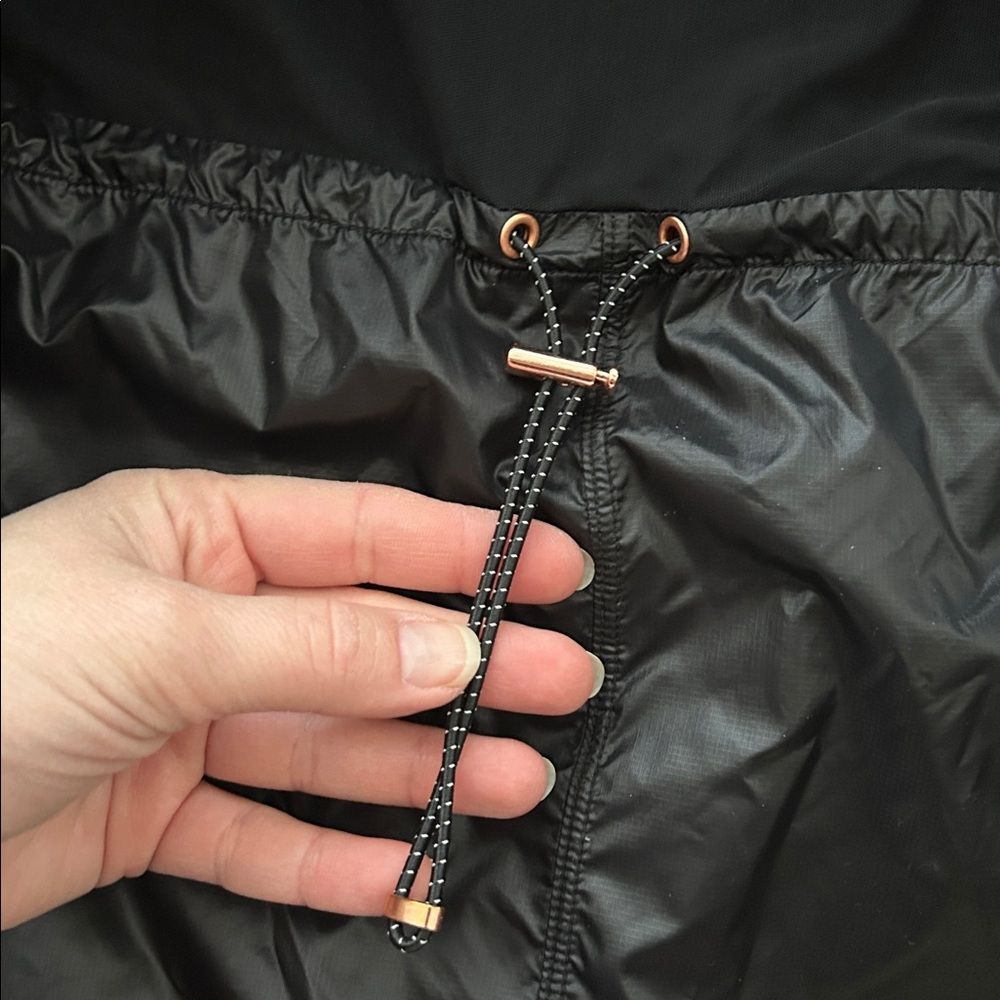 Athleta Black Windy Point Hooded Jacket Size S - Picture 9 of 13